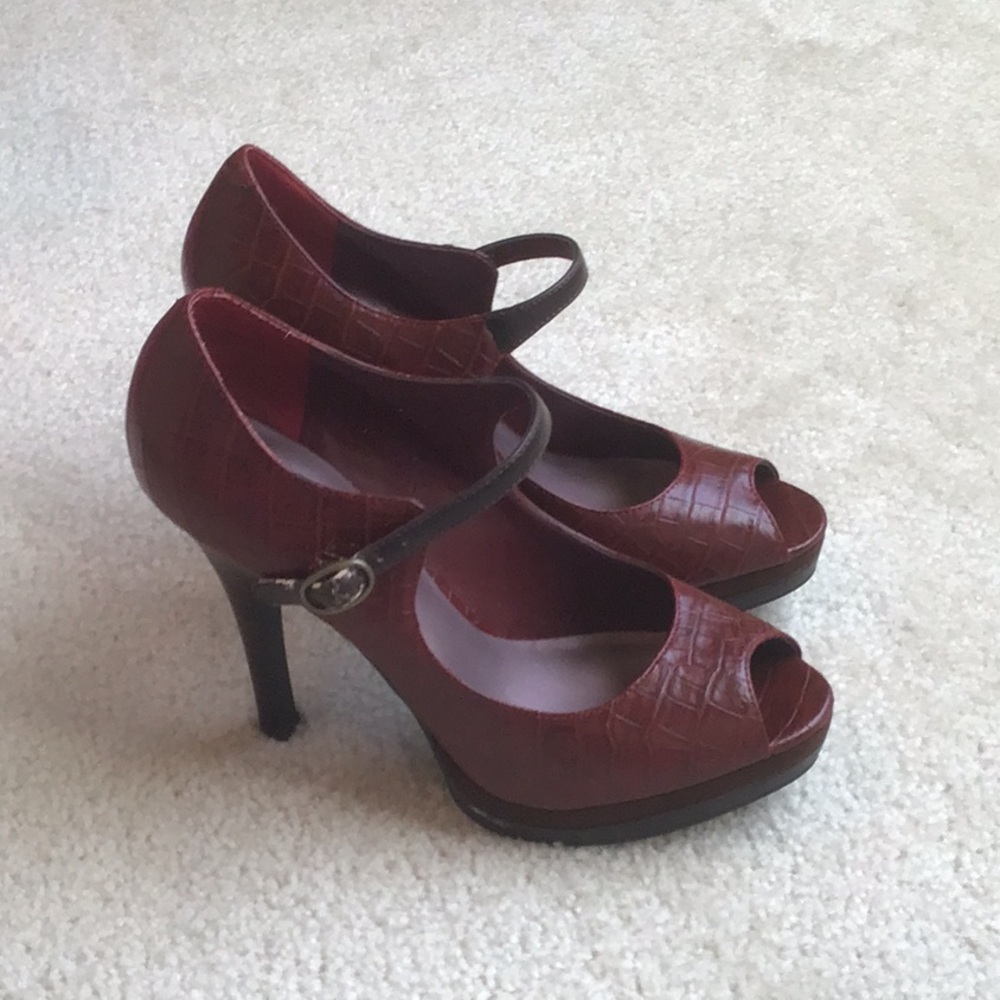 Nine & Co. Burgundy Croc-Embossed Mary Jane Peep-Toe Heels